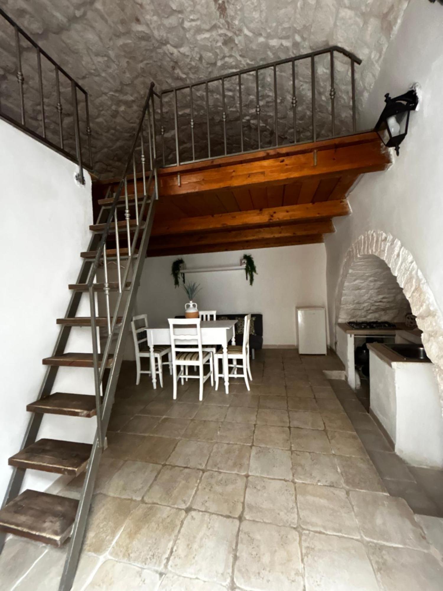 La 9 Guest House Ostuni Esterno foto